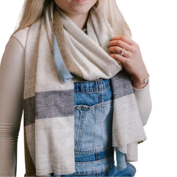 Ann Taylor Metallic Navy Floral Scarf Wrap Shawl ONE SIZE NWOT - Picture 10 of 14